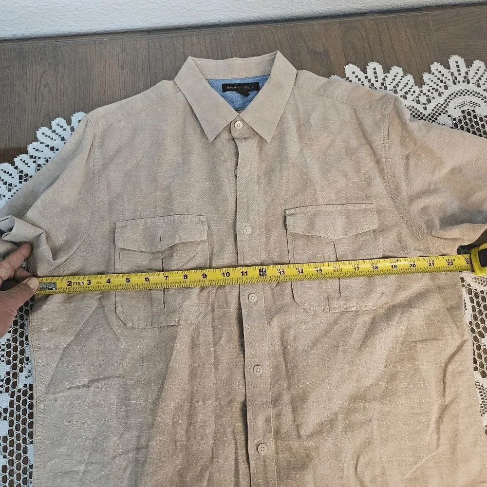 Banana Republic button down top for men NWOT